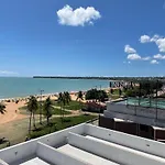 Marinas Praia Flat